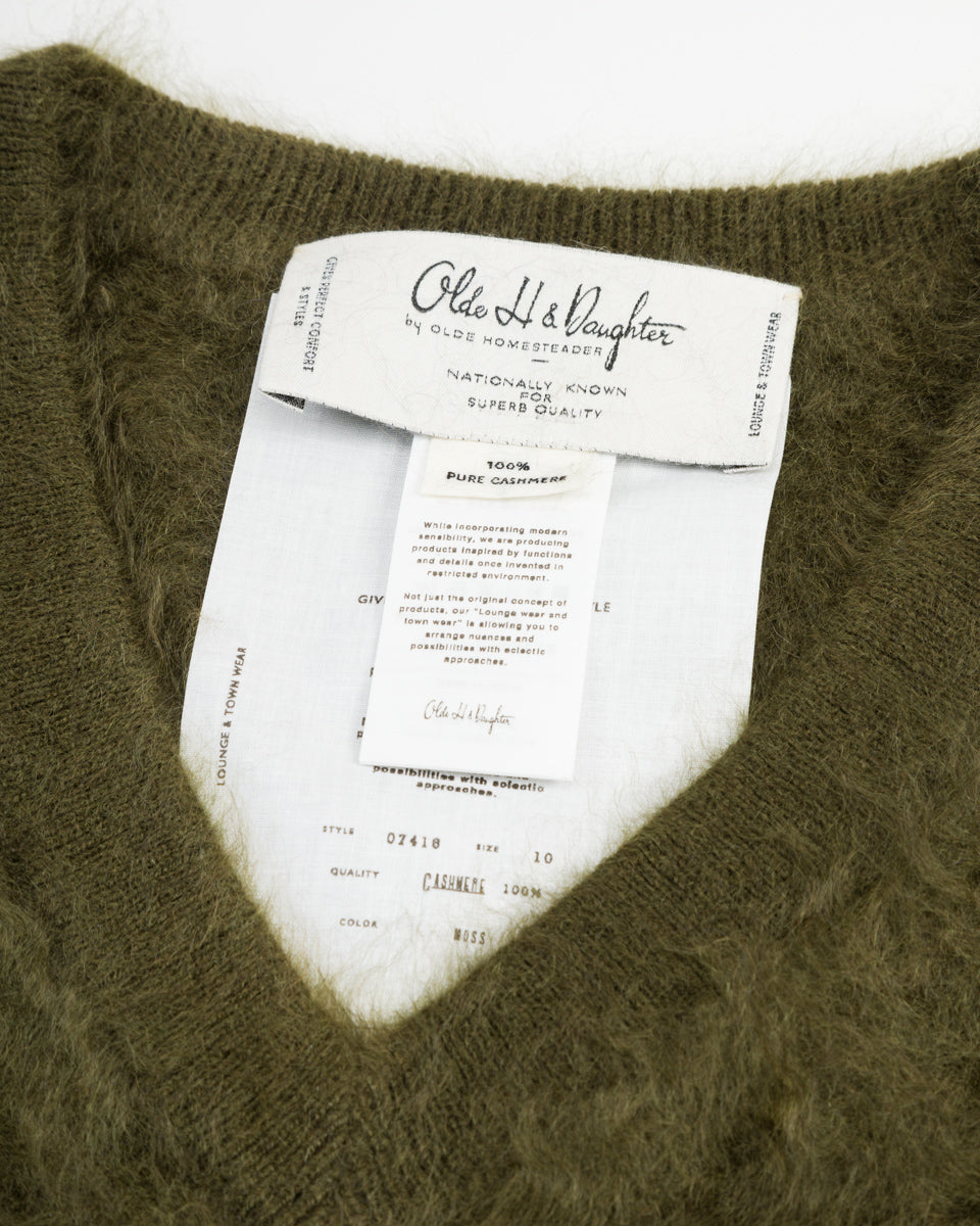 Olde H & Daughter Fur Cashmere V Pullover - Moss 10 - Standard & Strange