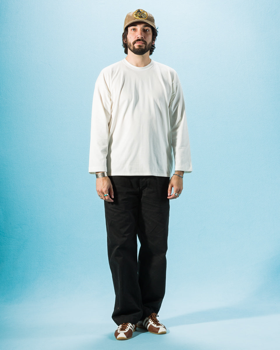 Olde H & Daughter Suvin Plain Stitch Crewneck L/S - Off White - Standard & Strange