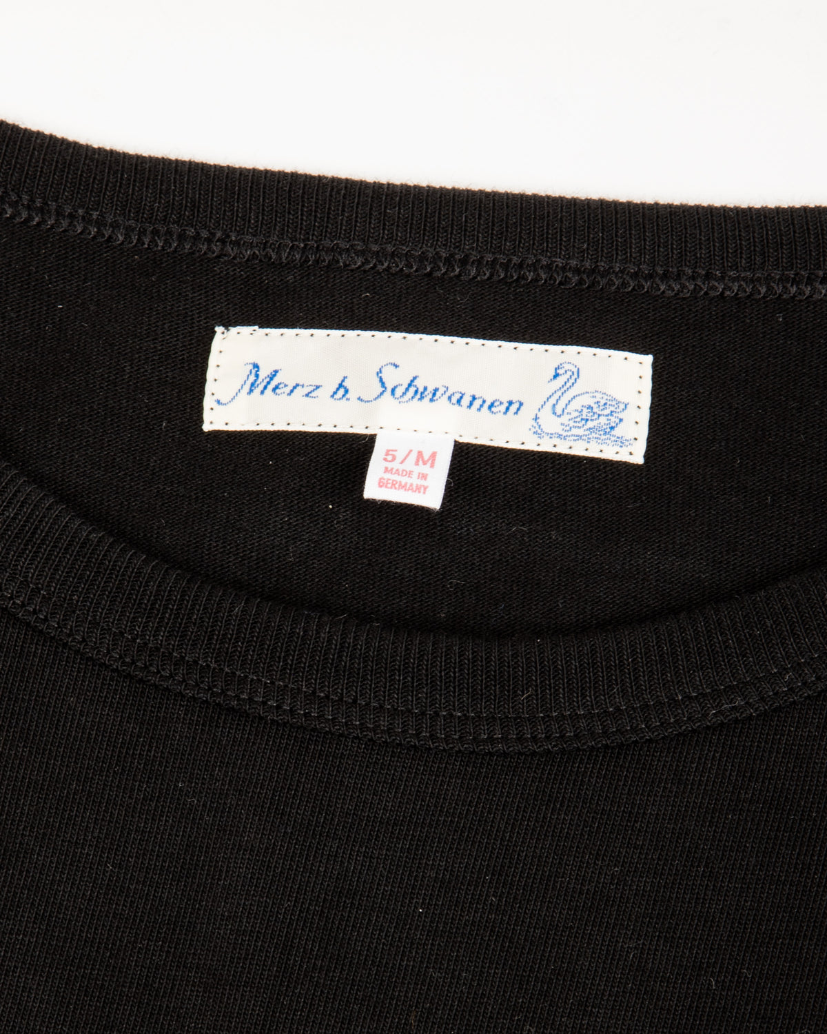 Merz b. Schwanen 215 Loopwheeled Classic Fit Midweight Tee - Deep Black - Standard & Strange