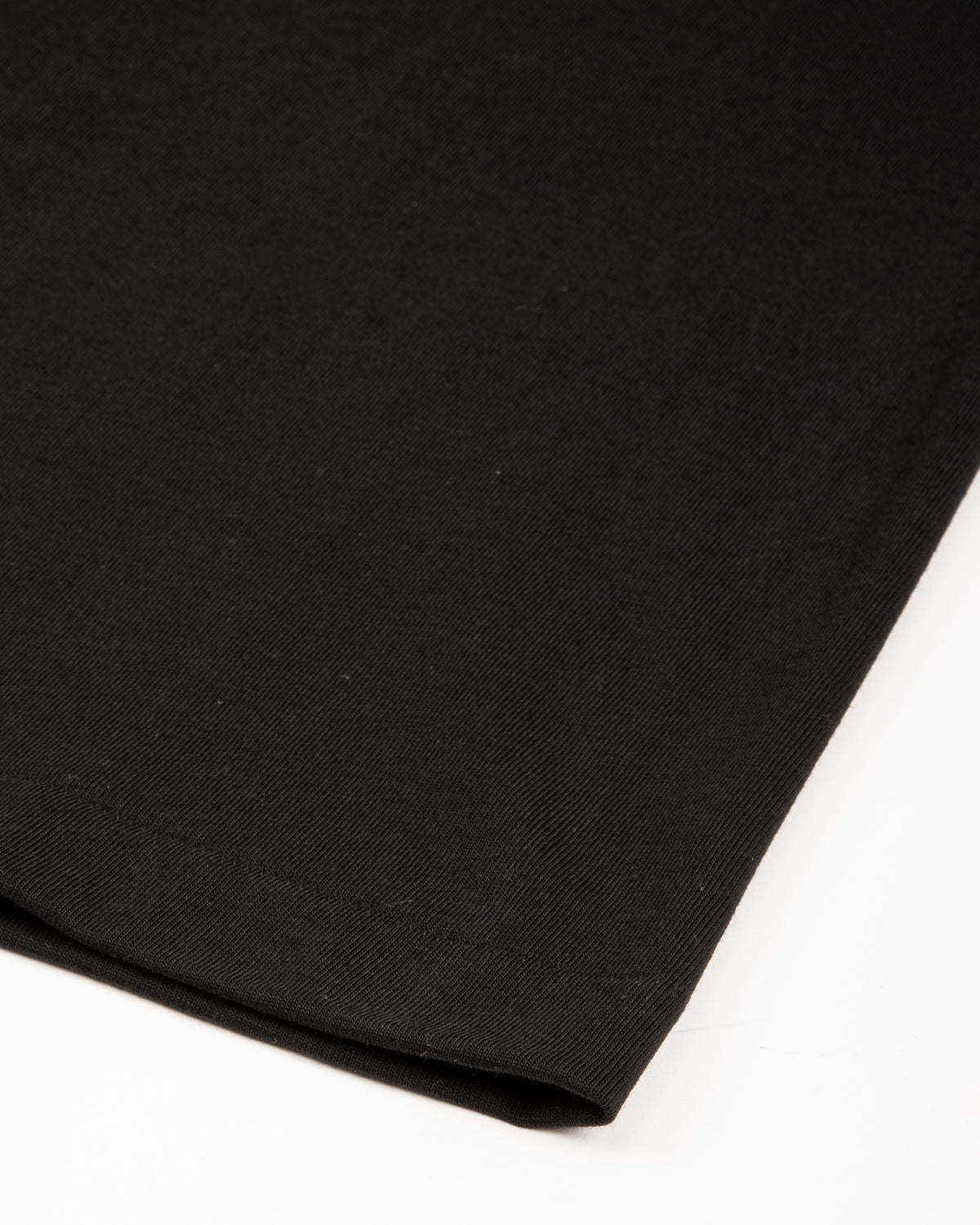 Merz b. Schwanen 215 Loopwheeled Classic Fit Midweight Tee - Deep Black - Standard & Strange